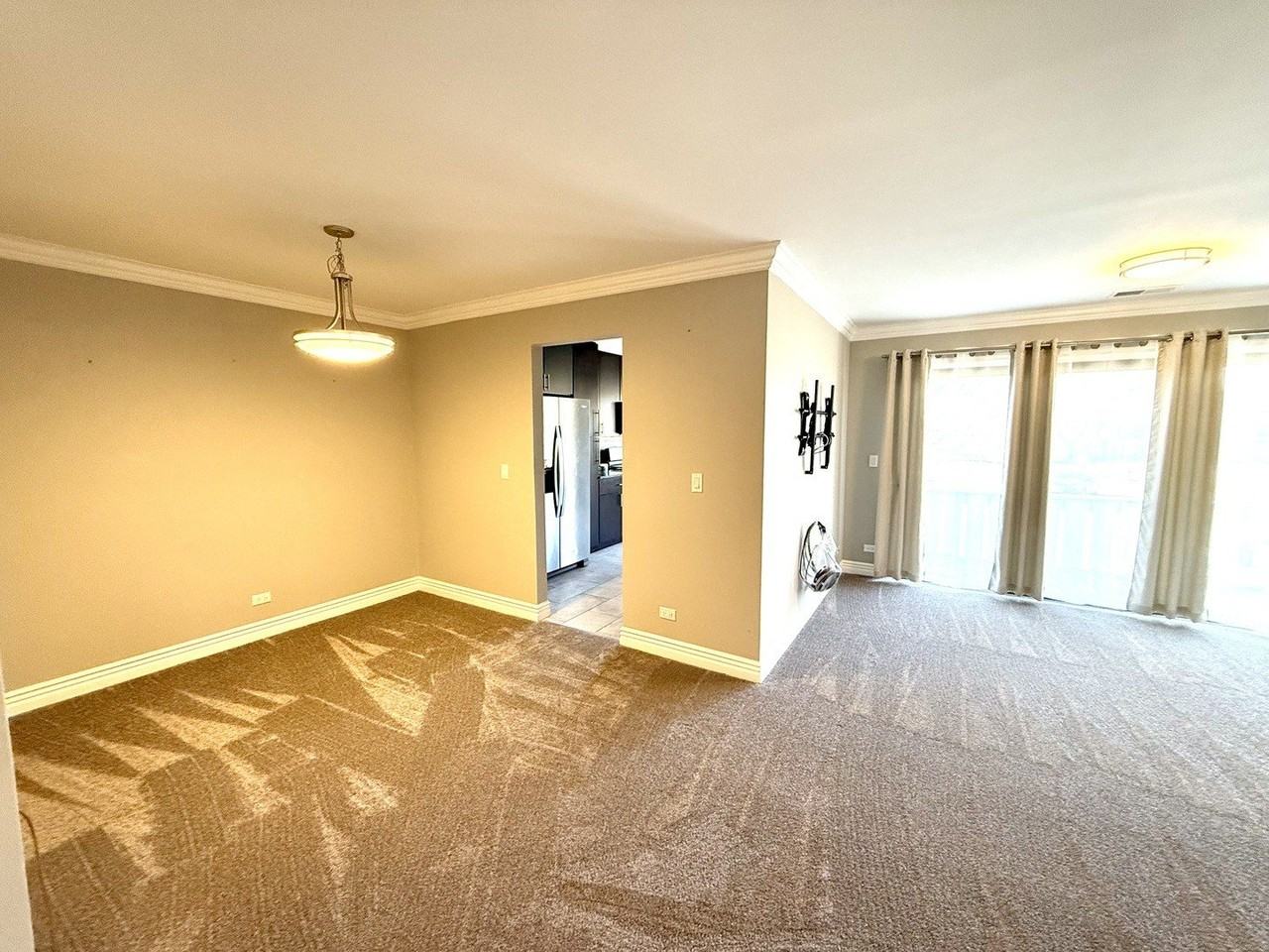 298 Maplewood Ct Apt D2 #D2 - Photo 7 of 26