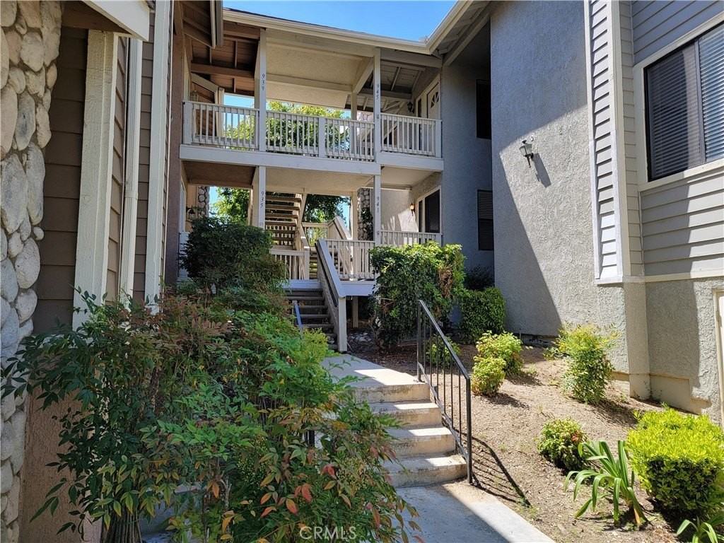 941 Lotus Cir - Photo 6 of 25