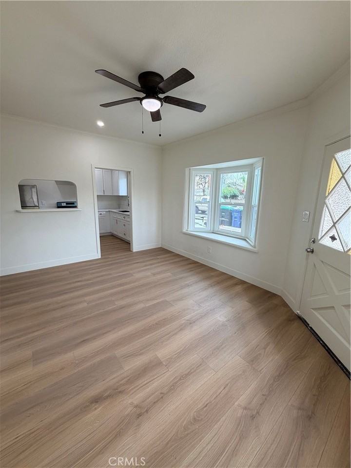 412 W C St - Photo 5 of 15