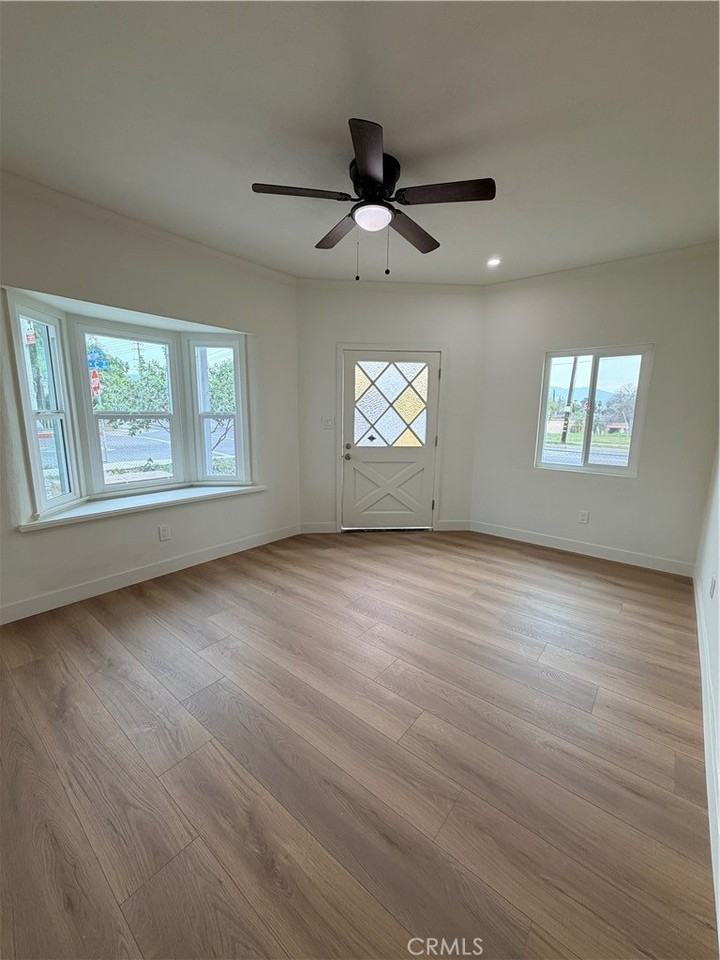 412 W C St - Photo 6 of 15