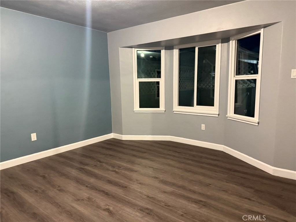 127 S Townsend Ave - Photo 7 of 8