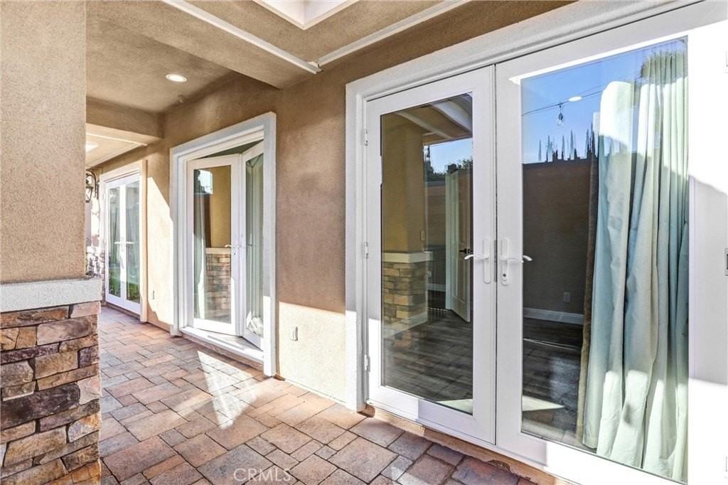 3329 E Virginia Ave - Photo 5 of 25