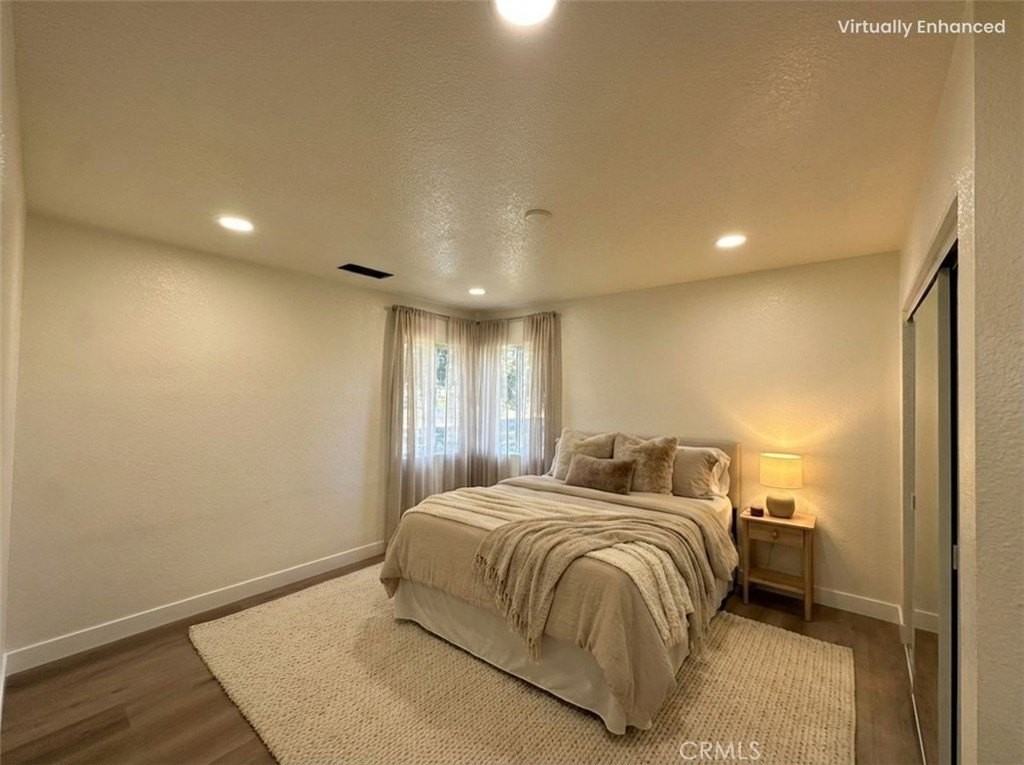 25219 17th St - Photo 4 of 7