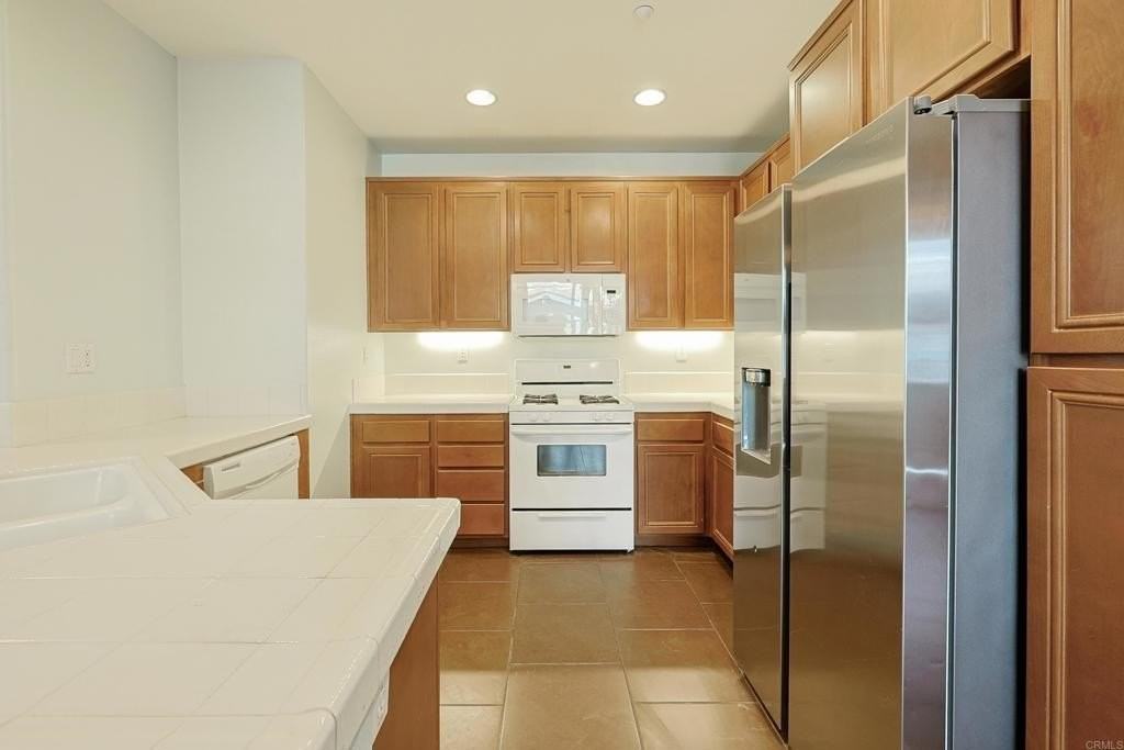 16913 Laurel Hill Ln #134 - Photo 6 of 23