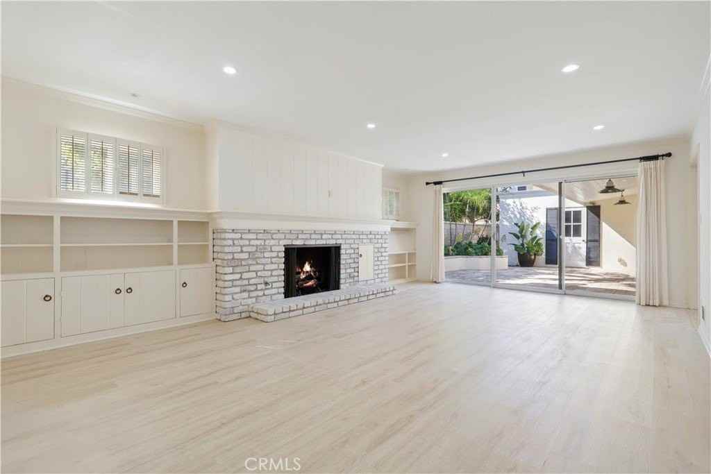 149 Via Waziers - Photo 2 of 26