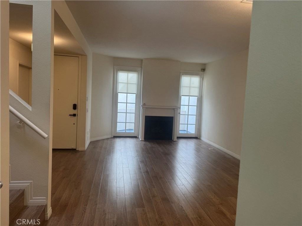 278 S Oak Knoll Ave #3 - Photo 3 of 14