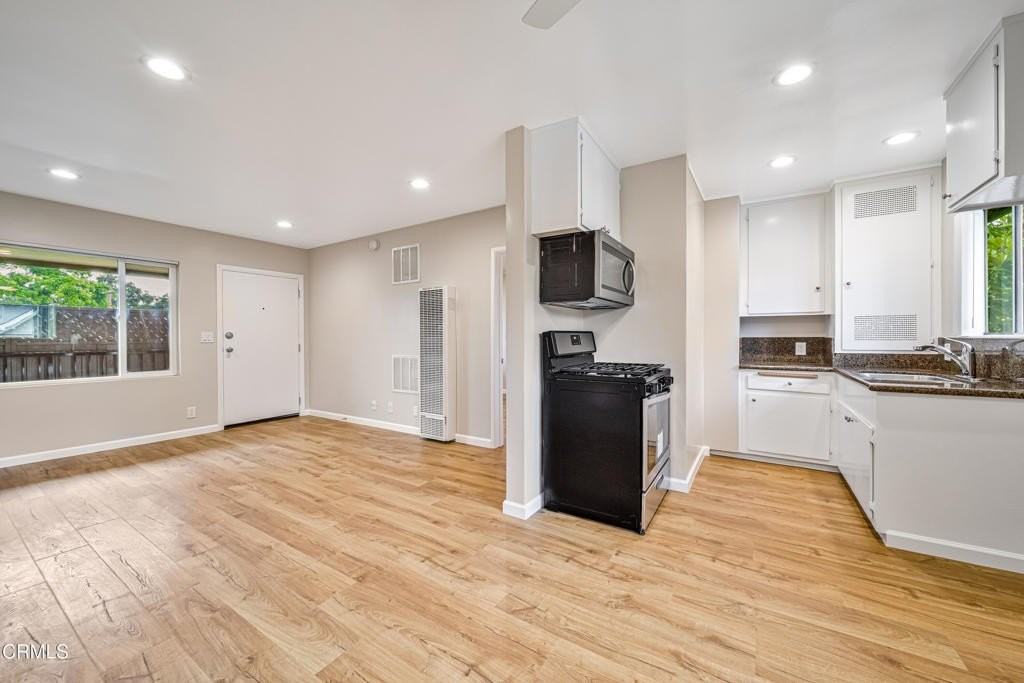 720 E Mountain St #9 - Photo 6 of 19