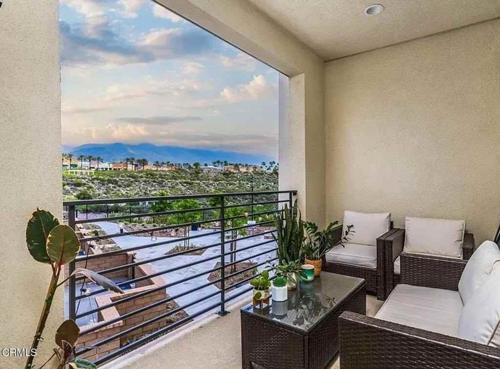 799 Highline Way - Photo 3 of 36