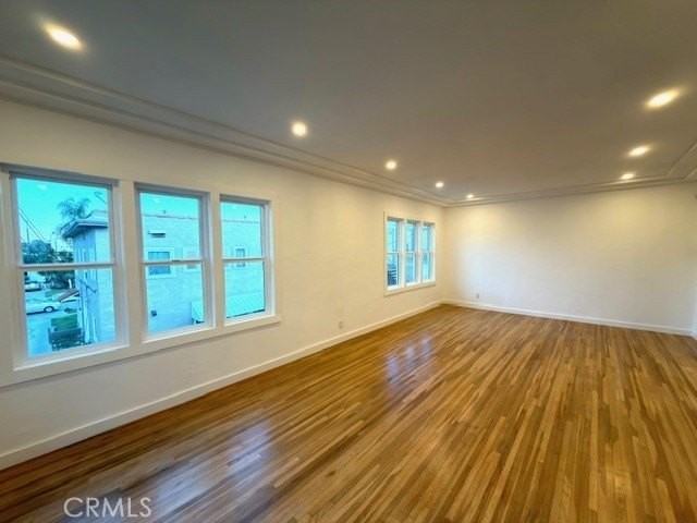 1946 S Bronson Ave - Photo 4 of 10