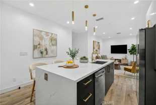 7334 Owensmouth Ave - Photo 1 of 1