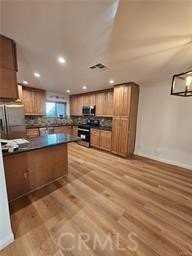 18319 Collins St #8 - Photo 6 of 16