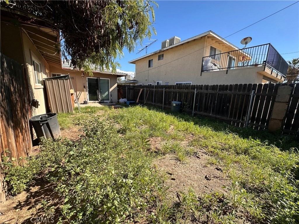 733 E Brockton Ave - Photo 4 of 4