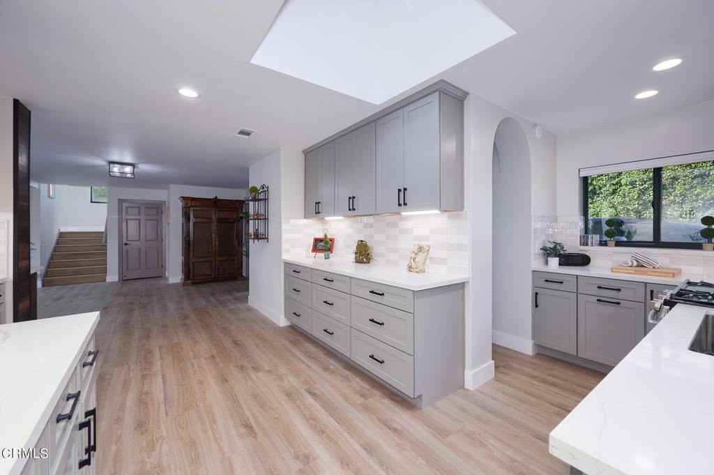 50 Lori Ln - Photo 7 of 50