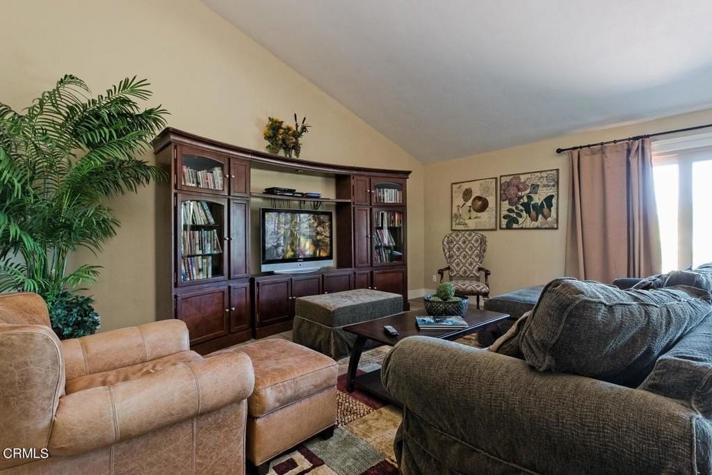 6161 E Los Angeles Ave - Photo 2 of 33