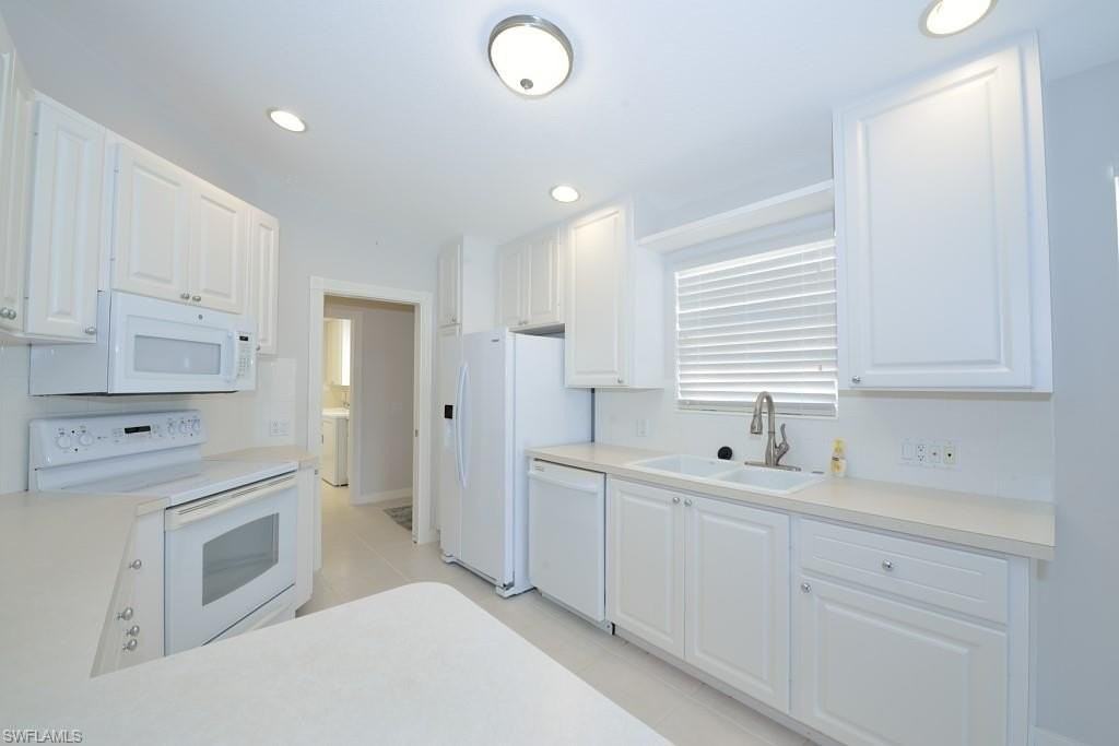 28085 Boccaccio Way - Photo 7 of 14