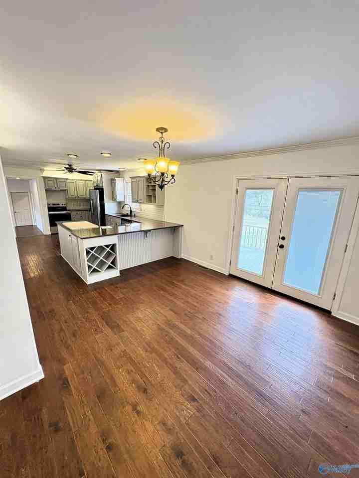 2117 Mythewood Dr Sw - Photo 5 of 20