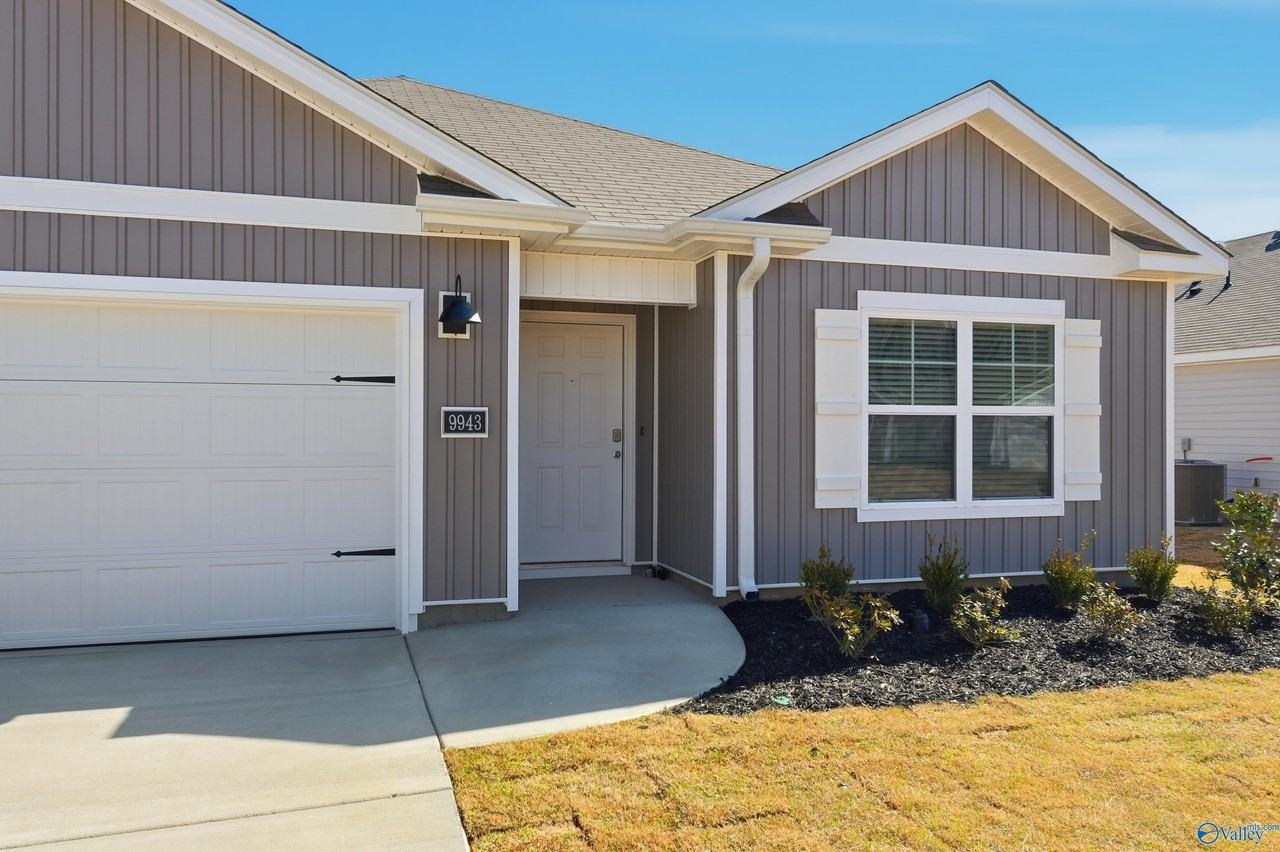 9943 Sequoyah Cove Dr Se - Photo 4 of 40