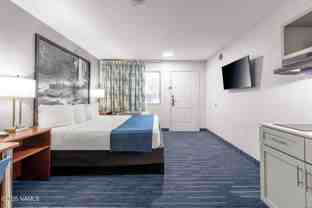 2540 E Lucky Ln - Photo 1 of 1