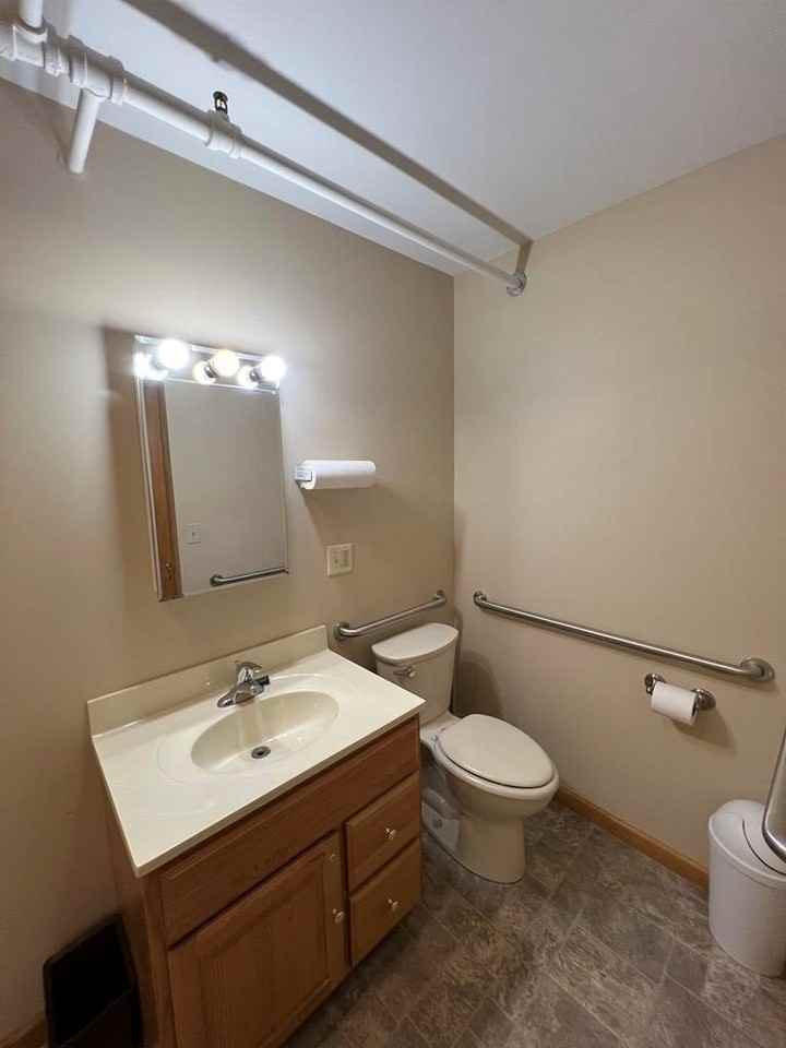 13 Morris Ln - Photo 5 of 6