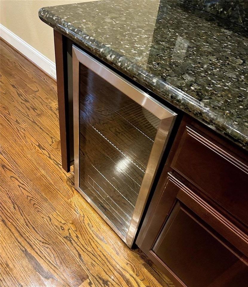 6353 Richmond Ave #118 - Photo 5 of 24