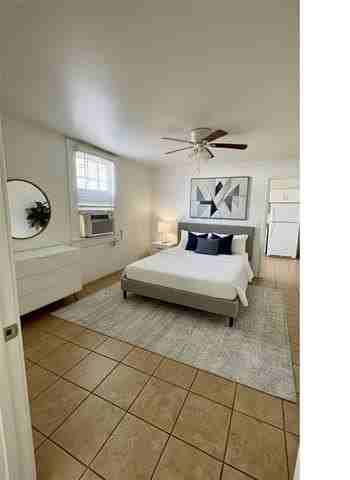 3423 Iberville St #A - Photo 5 of 10