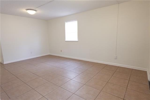 4813 W Napoleon Ave - Photo 6 of 19