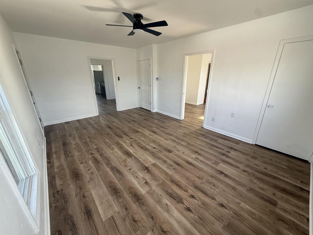 301 S Water St #3 - Photo 3 of 6