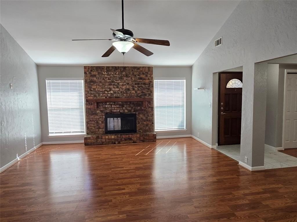 2822 Oak Forest Dr - Photo 5 of 37