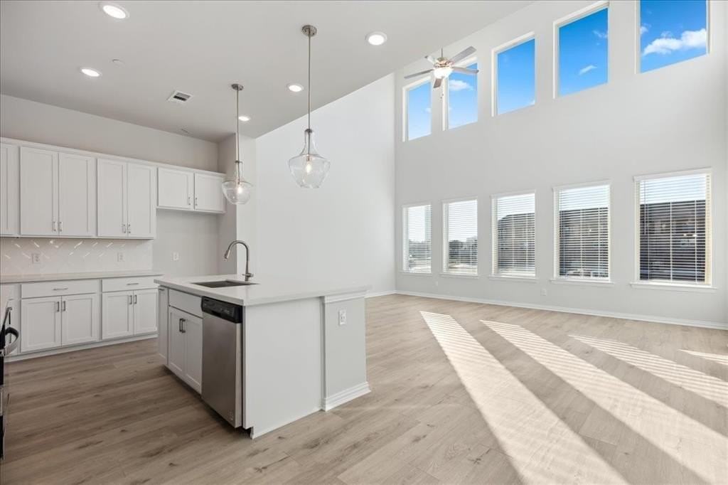 4157 Willow Pond Dr - Photo 4 of 20