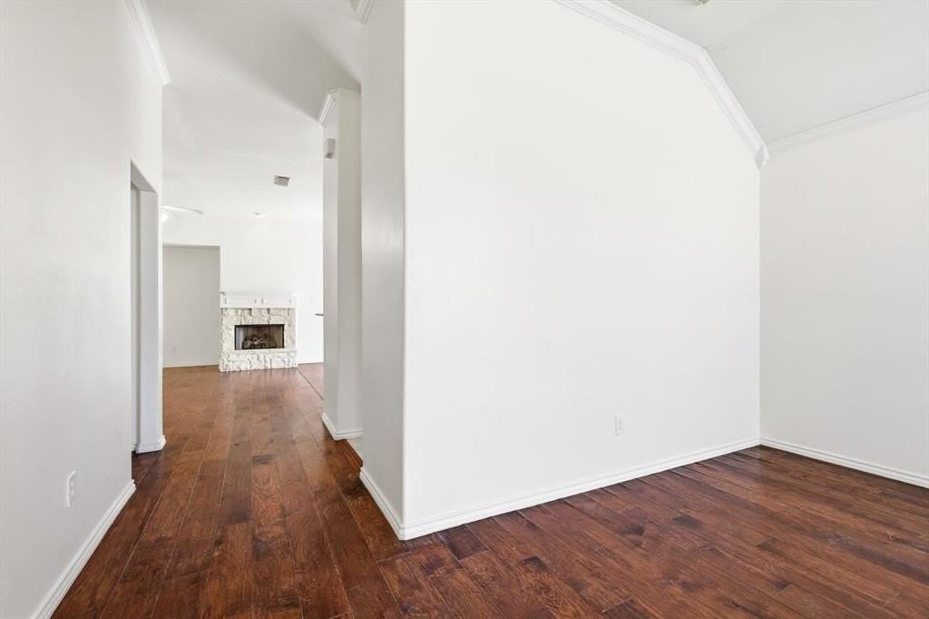 6208 Eagle Creek Dr - Photo 6 of 25