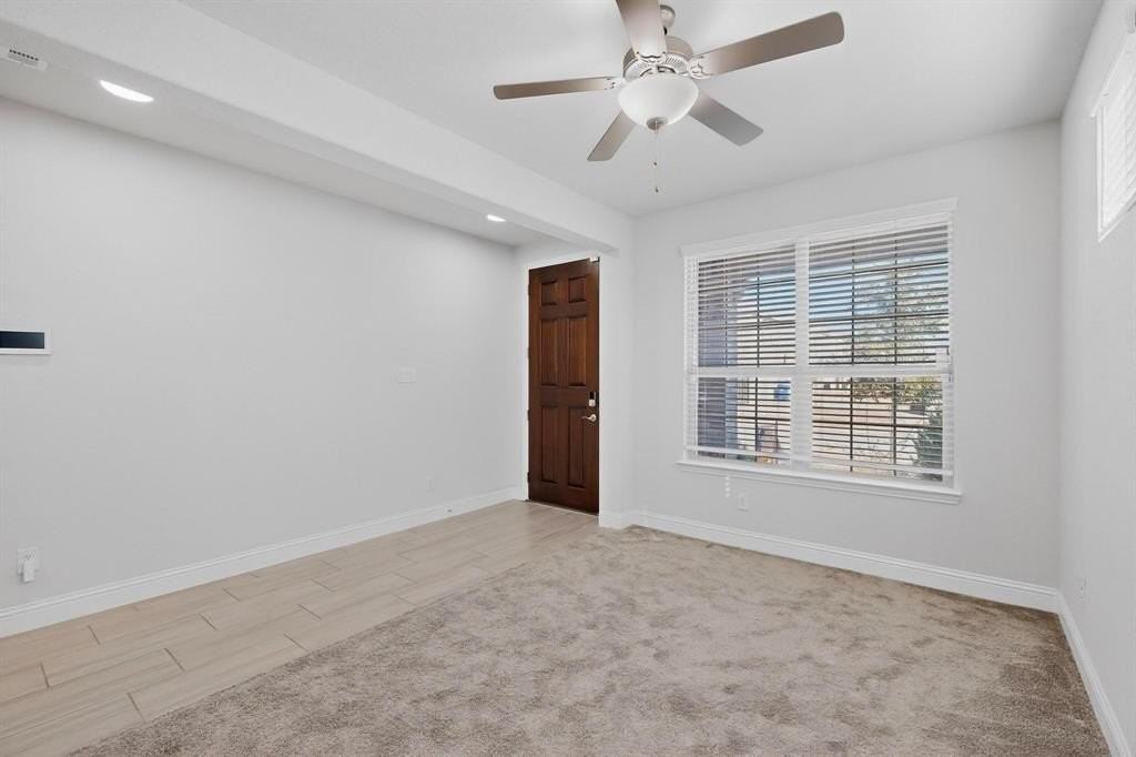 7213 Bronco Blf - Photo 4 of 40