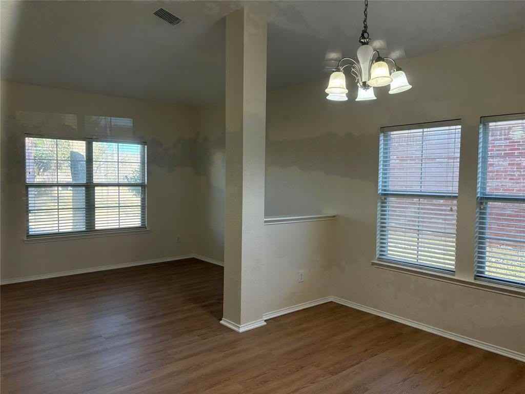 5895 Candlelight Ln - Photo 3 of 20