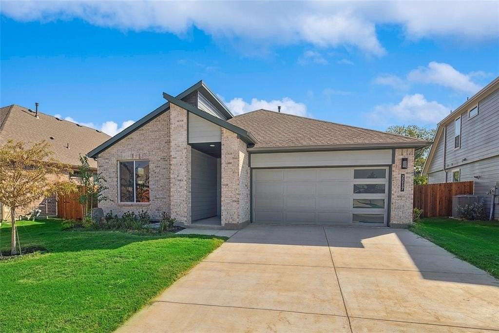 2217 Yellowhammer Rd - Photo 3 of 30