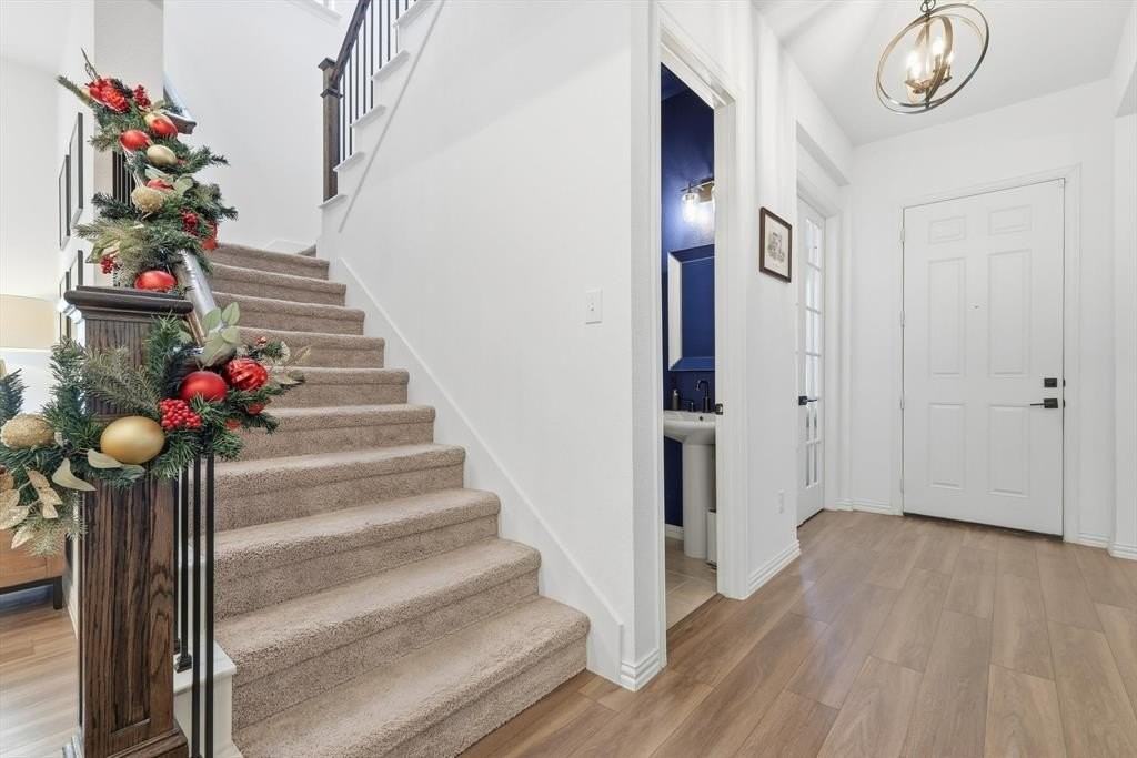 2331 Jack Rabbit Way - Photo 7 of 39