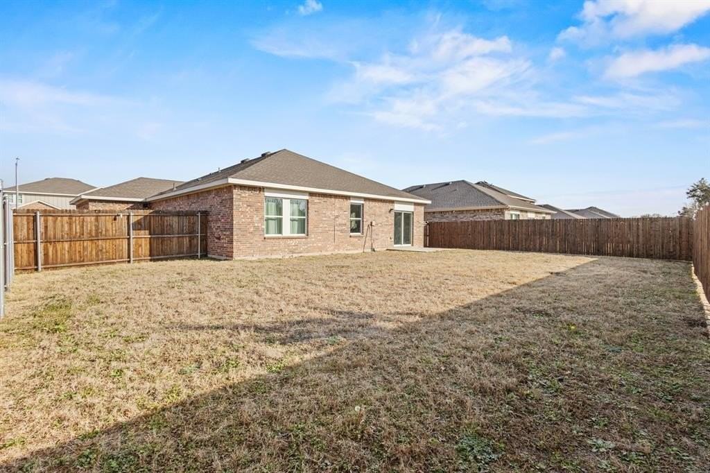 2305 Frio River Rd - Photo 2 of 20