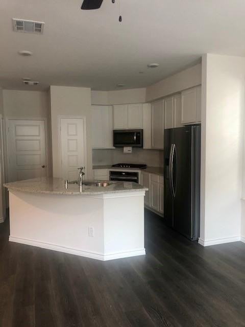 2456 Klamath Dr - Photo 4 of 14