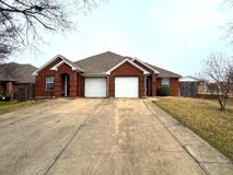 507 Maple St #B - Photo 1 of 1