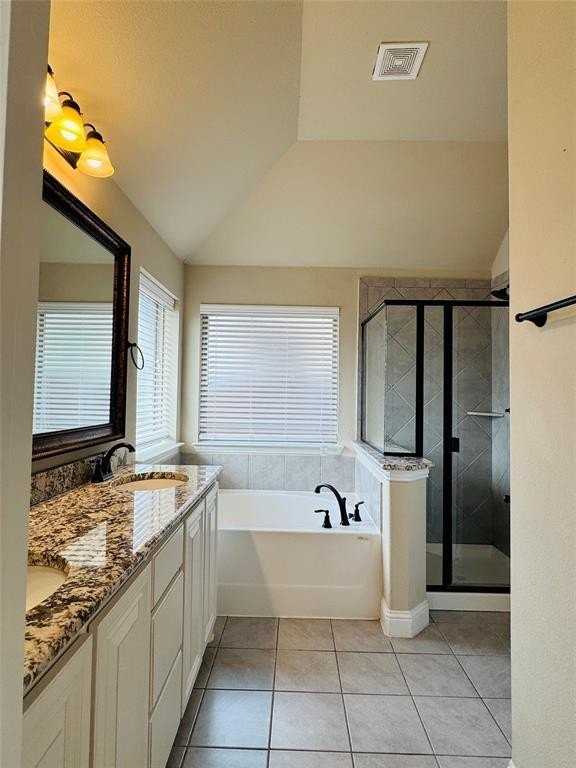 5820 Priory Dr - Photo 6 of 16