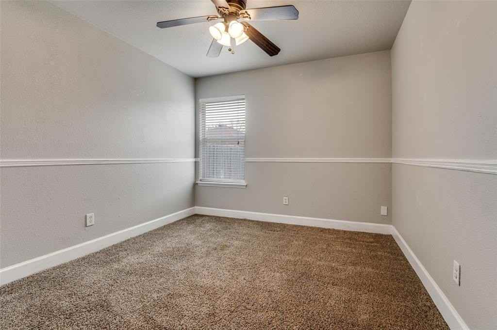 4418 Shady Elm Dr - Photo 5 of 12