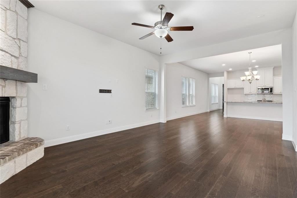 717 Steppe Dr - Photo 7 of 37