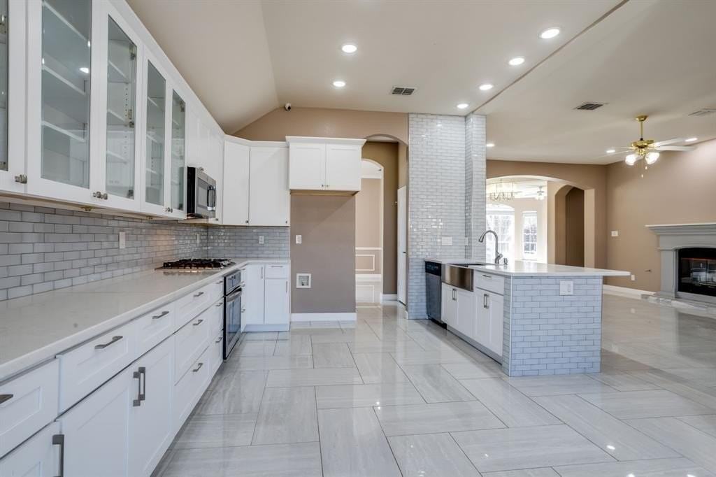 8119 La Frontera Trl - Photo 5 of 35