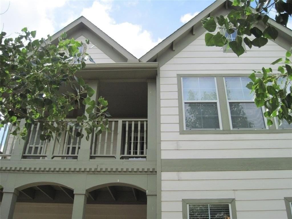 1828 Forsythe Dr - Photo 2 of 27