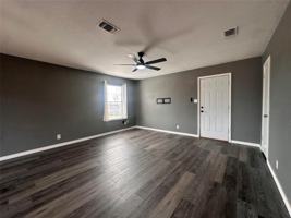 featured image of 230 Bell St