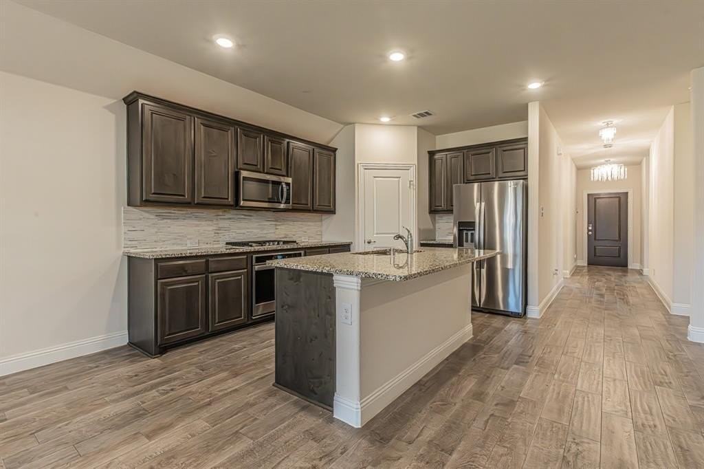 8330 Caribou Dr - Photo 5 of 39