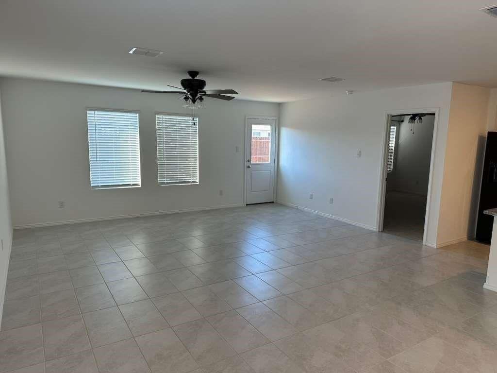 1790 Courage Crk - Photo 3 of 22