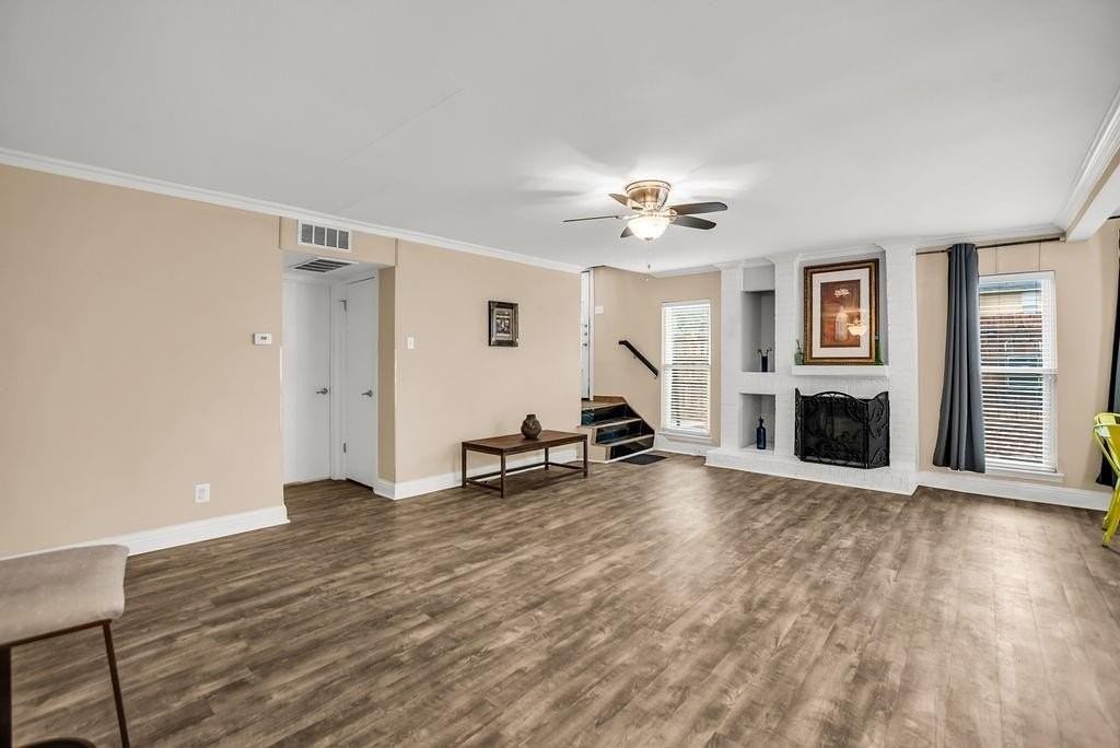 2724 Meadowstone Ct - Photo 6 of 34