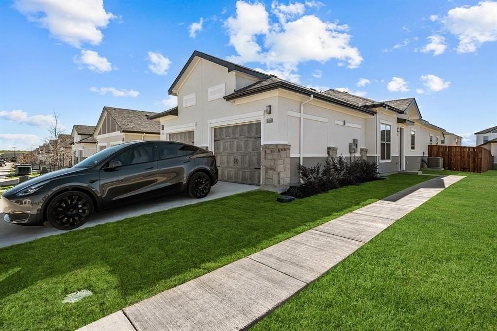 4773 N Luxe Lane #214B - Photo 6 of 13