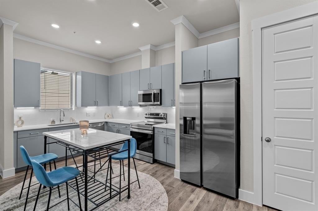 4779 N Luxe Lane #1121A - Photo 4 of 36