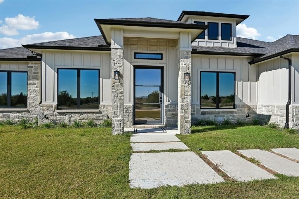 1522 Carter Dr - Photo 3 of 30