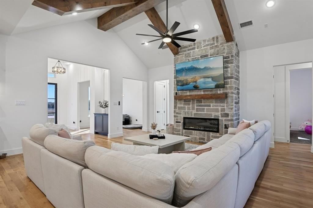 1522 Carter Dr - Photo 6 of 30